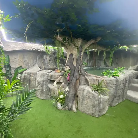 Futurotel Space Garden Vandrarhem *