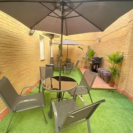 Futurotel Space Garden Vandrarhem