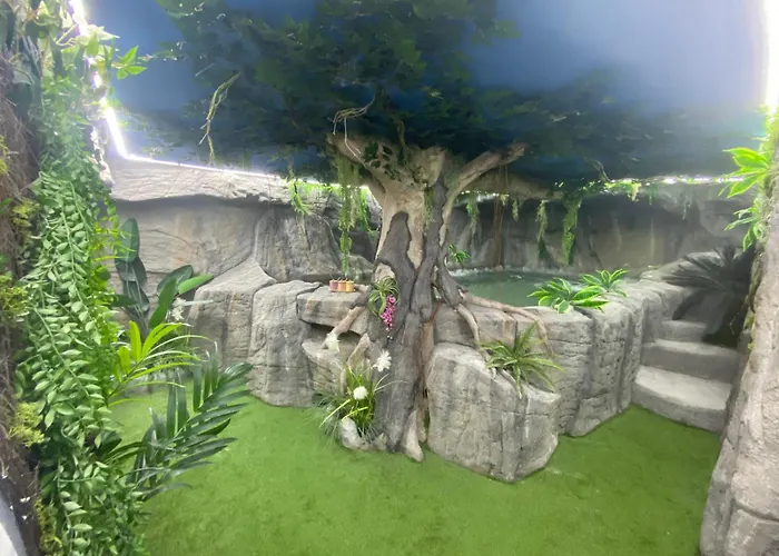 Futurotel Space Garden ホステル *